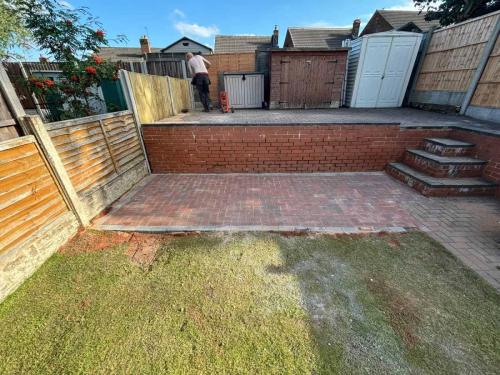 birmingham-b27-garden-fence-repair