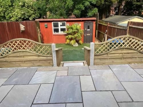 local-fencing-contractors-birmingham-b5